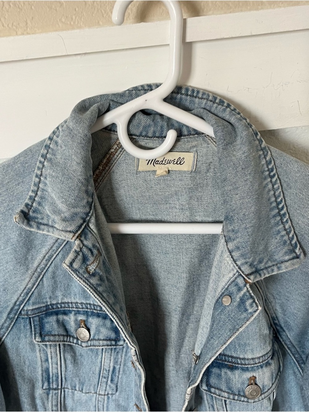 Madewell Women's Small Denim Jacket. - Picture 3 of 10